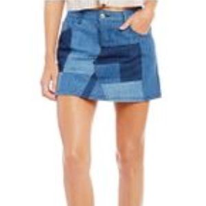 🆕 Gianni Bini “Craig” Mini Skirt